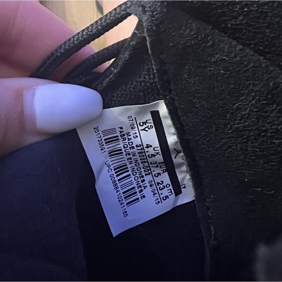 Nike Air Jordan Retro XI 11 72-10 2015 Black Red White - Picture 4 of 5